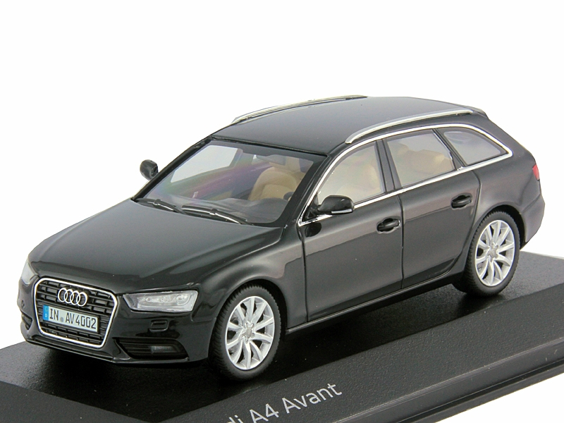 Модель Audi A4 Avant, Phantom black, Scale 1 43 5011204223