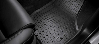 Коврики оригинальные резиновые передние для Audi Q3 8u1061501041