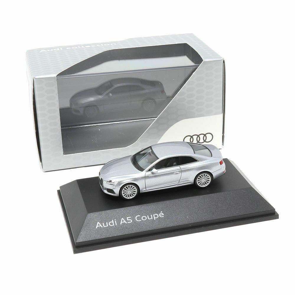 Модель Audi A5 Coup&#233;, Floret Silver, Scale 1:87 5011605421